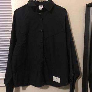 Nike sportswear icon clash shirt